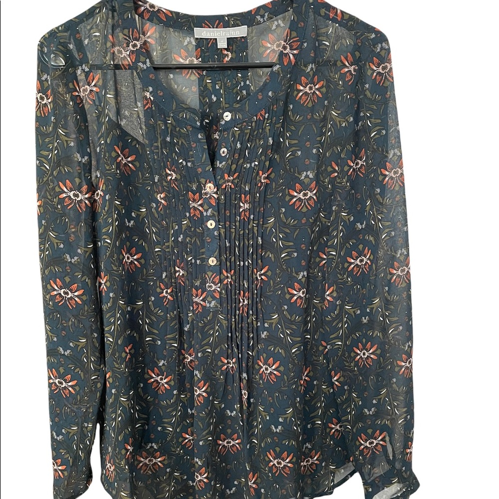 EUC! Daniel Rainn tunic